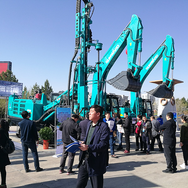 听说，宝运莱智能混合动力挖掘机与“煤都”更配哦！