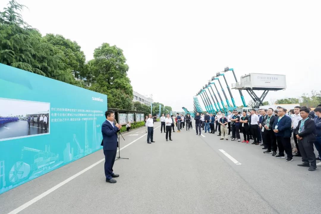 “爆品”出击！宝运莱智能客户交流会签约超8亿元