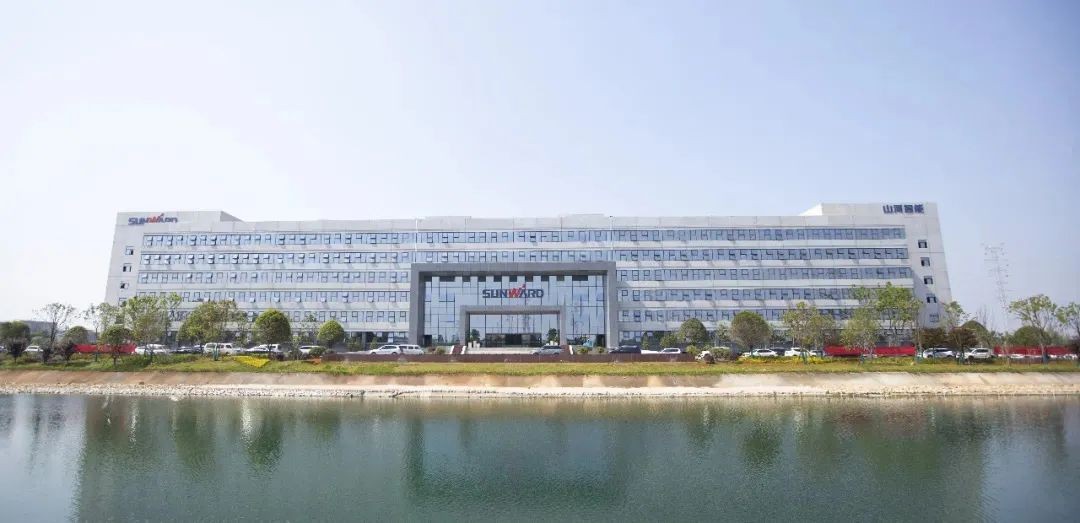 进场布展！2021年长沙国际工程机械展倒计时，宝运莱智能展区亮点提前剧透