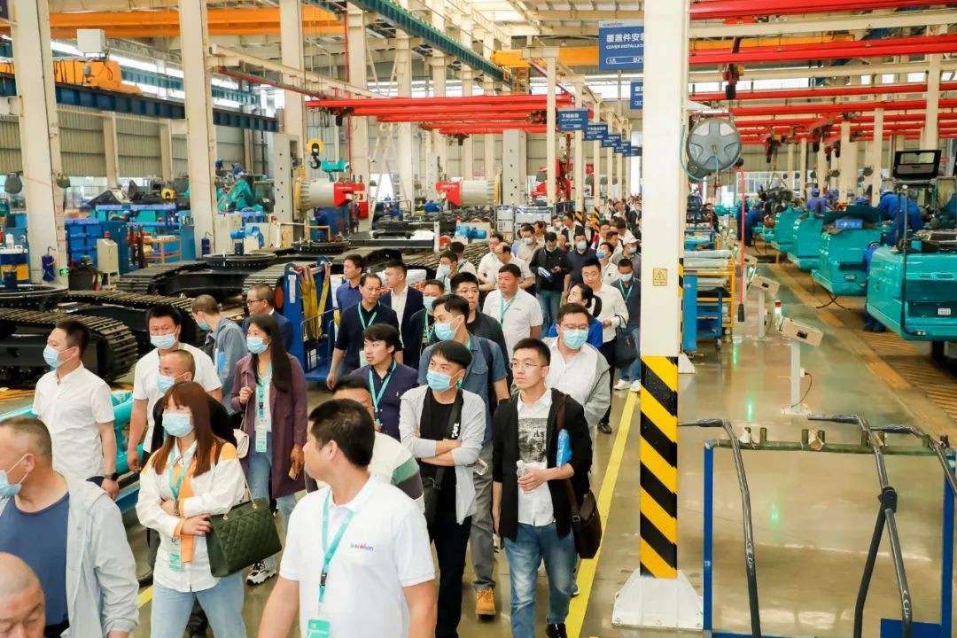 “爆品”出击！宝运莱智能客户交流会签约超8亿元