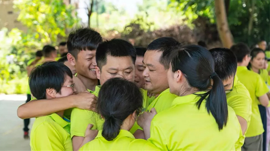 【夯基础 强执行 跨高度】2019宝运莱智能挖掘机营销公司拓展训练营顺利开展