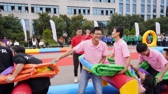 风华十九载，携手再腾飞！——庆祝宝运莱智能成立十九周年表彰会暨趣味运动会