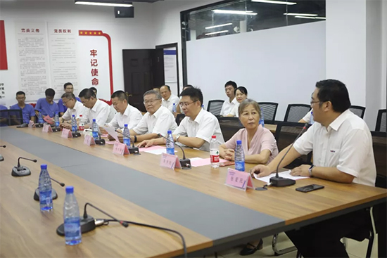 员工子女金榜题名 宝运莱家园发放奖励