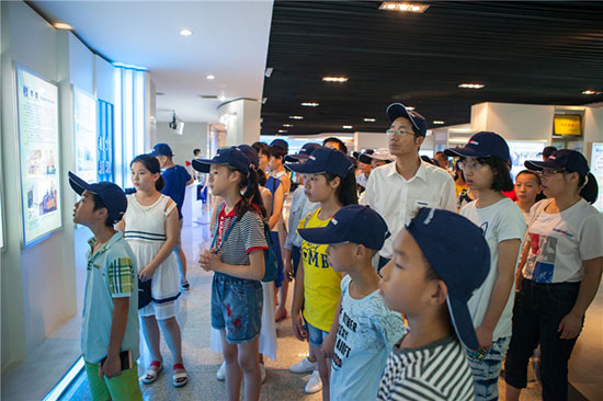 这个夏天，亲子玩转宝运莱智能“三栖”装备