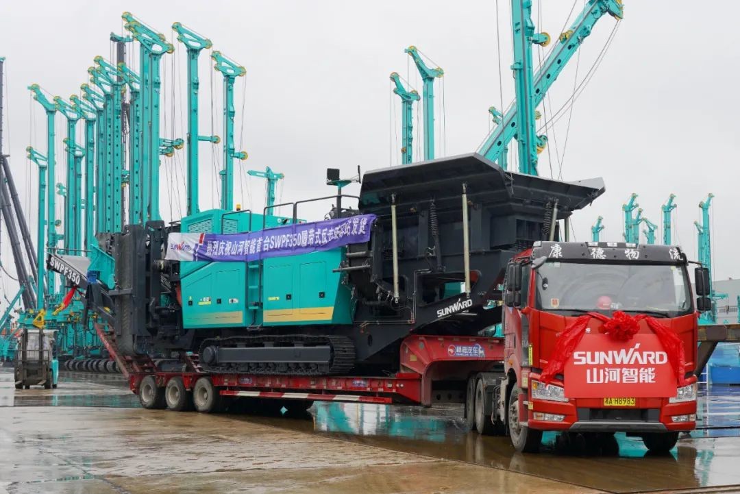 产品服务双保障！日进斗金的他为宝运莱智能打call！