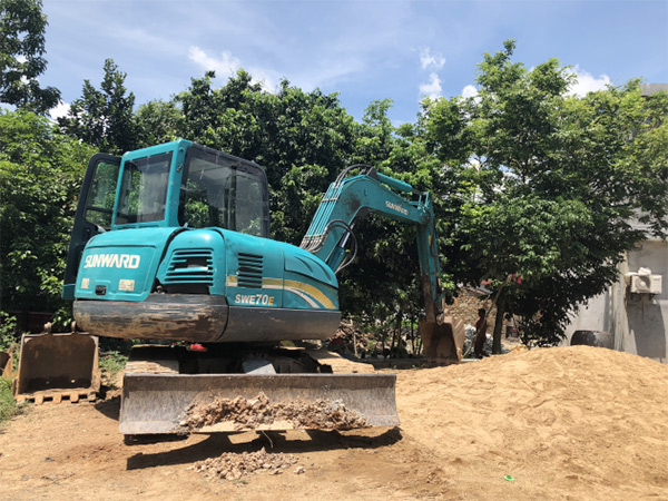 宝运莱智能挖掘机，一台顶几台！