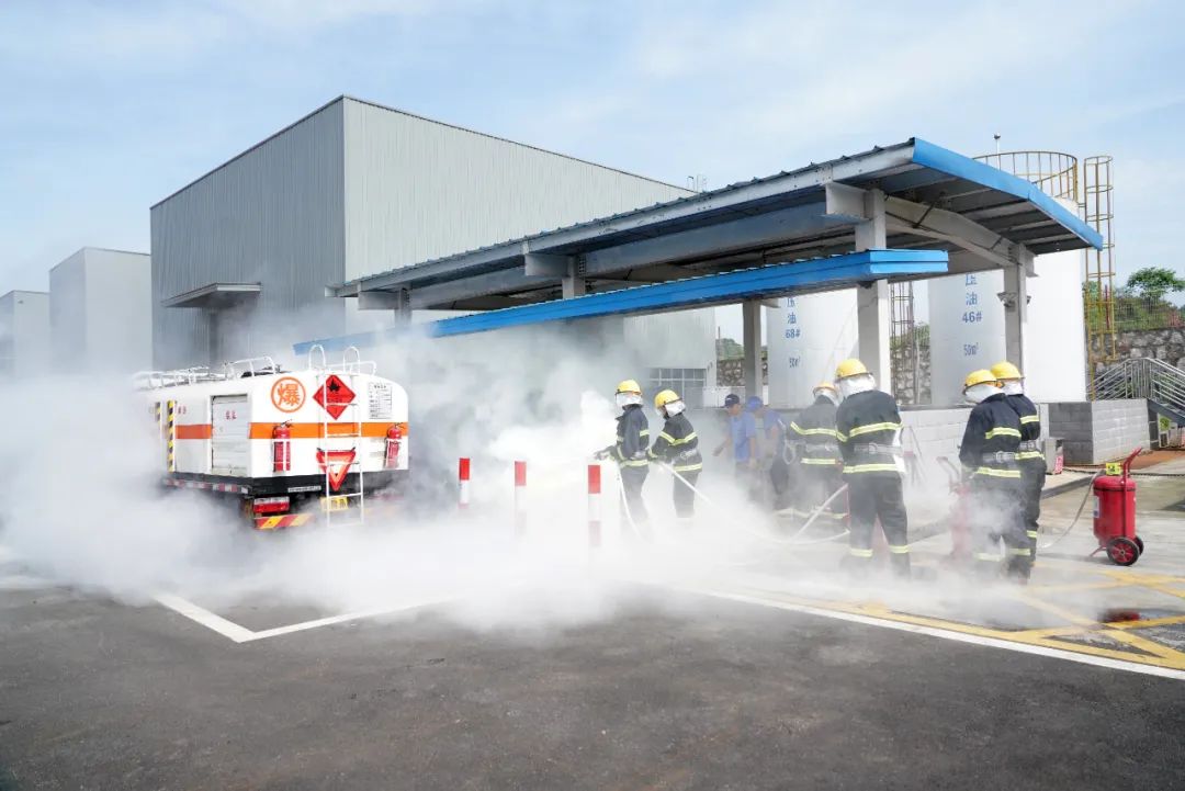 实战演练砺精兵——2021年长沙市工贸企业危险化学品综合应急演练在宝运莱智能举行