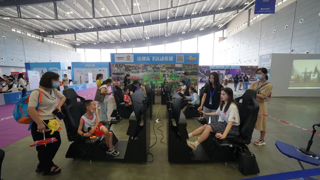 明星产品受追捧，宝运莱航空携多款产品精彩亮相2021年湖南航展