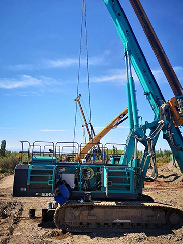 顶酷暑 走戈壁 2021年宝运莱智能全球服务万里行走进新疆