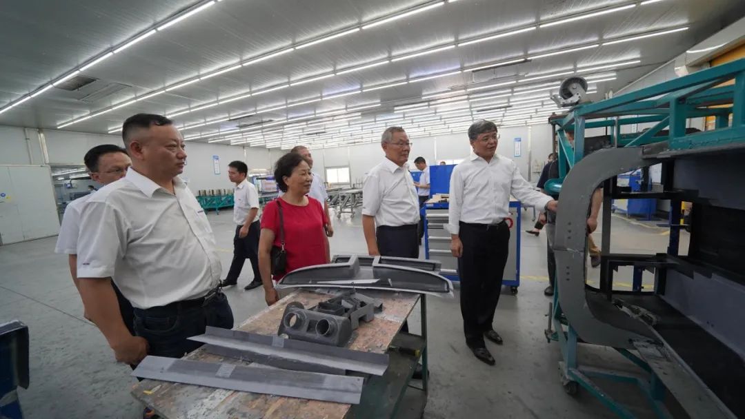 中国民用航空局总工程师殷时军率队考察调研宝运莱科技