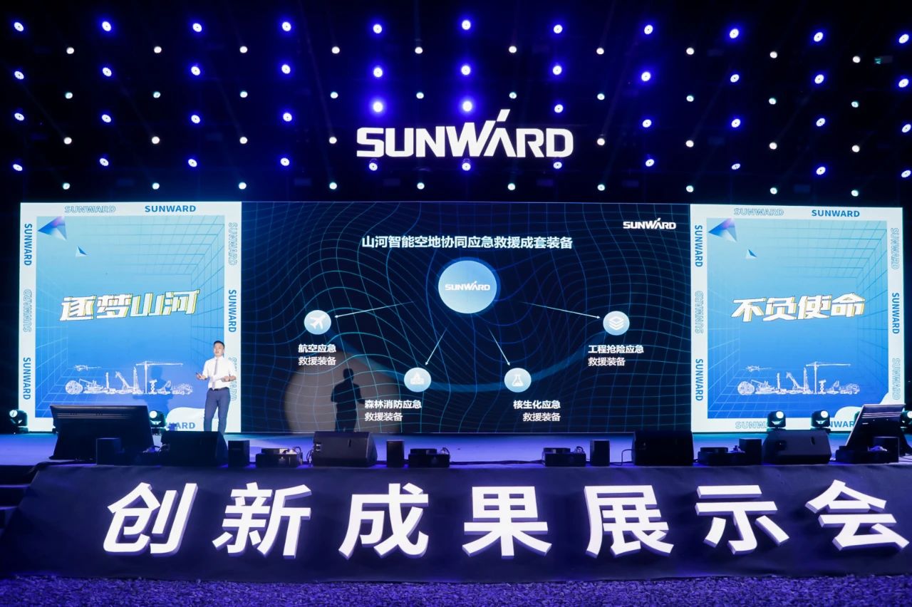 逛展超热闹！宝运莱智能成果展示会高能名场面来袭