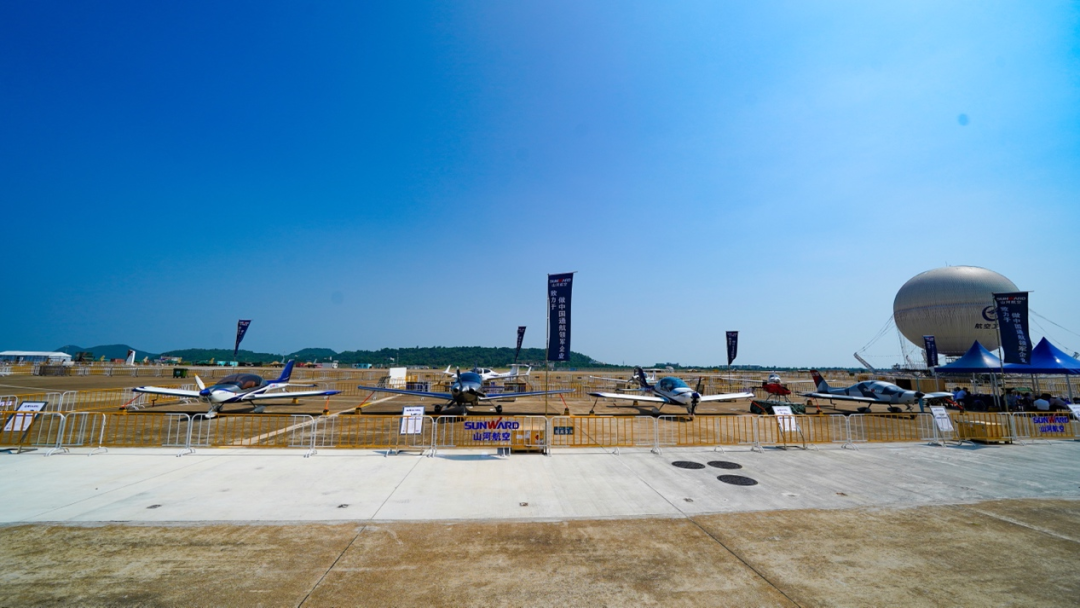 新机、飞行表演…2021中国航展宝运莱航空秀给你看