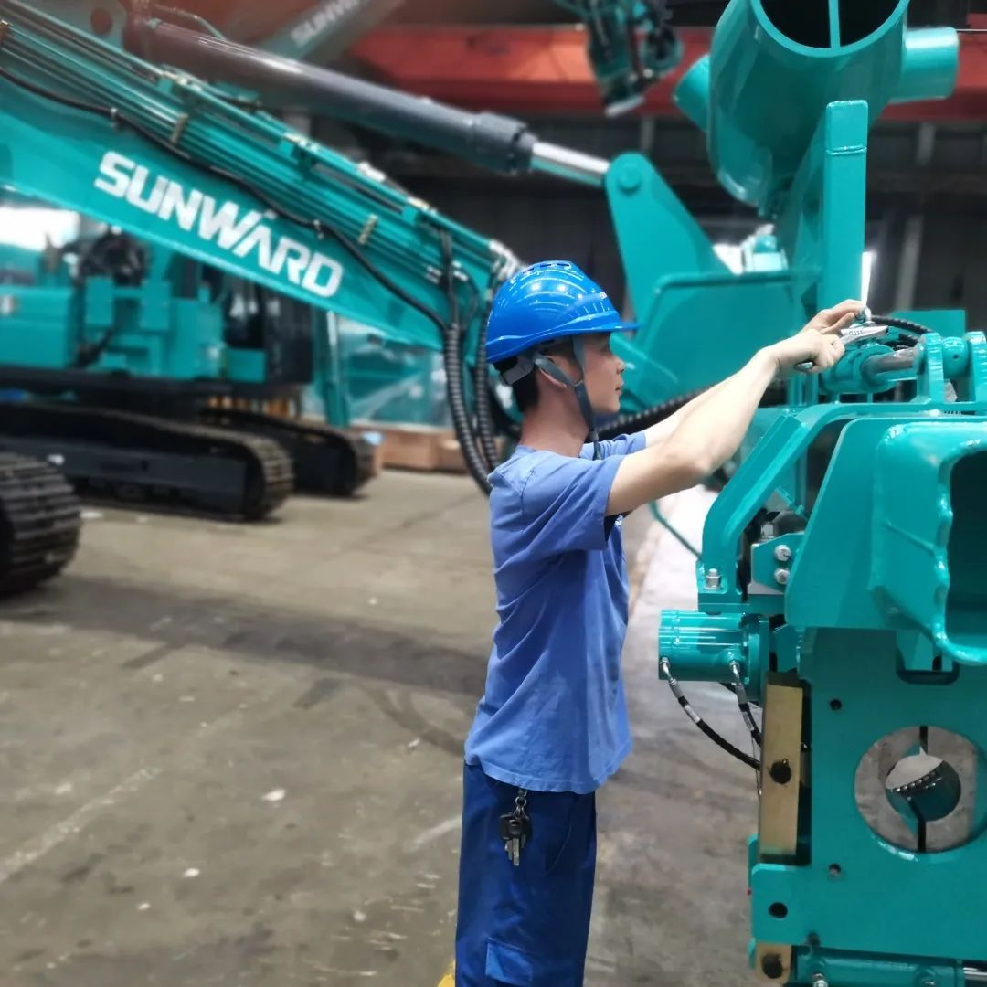 将奋斗进行到底！致敬宝运莱劳动者