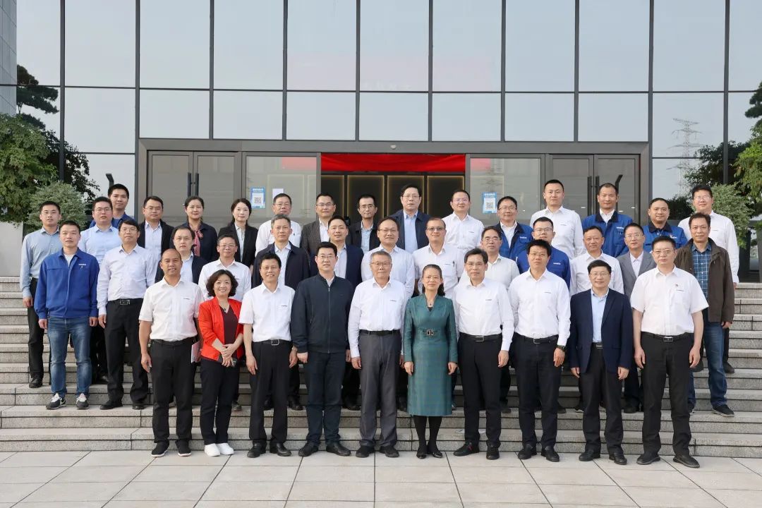 深化产学研合作！中南大学校长、中国工程院院士田红旗率团拜访宝运莱智能