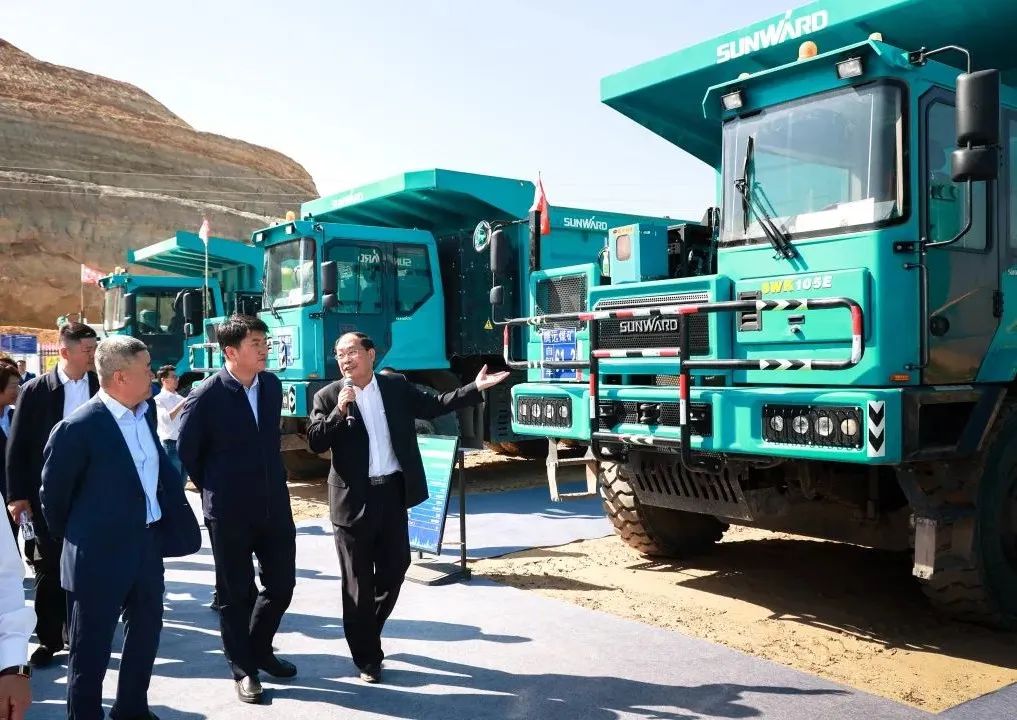 向绿色化、智能化发展！腾远煤矿绿色智能矿山观摩会圆满举行