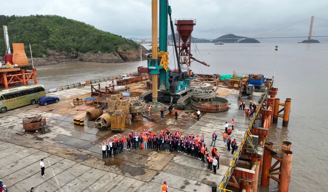 超级装备助建超级工程！宝运莱智能超级旋挖钻机SWDM1280推介会成功举办