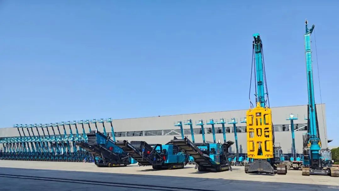 2023 CICEE | 进场布展！倒计时3天，宝运莱智能亮点剧透来了