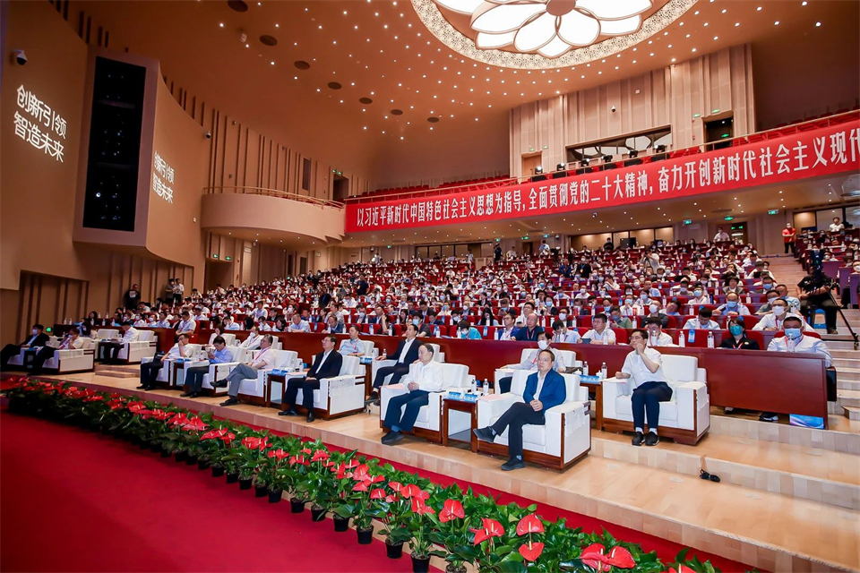 两项单冠，行业唯一！宝运莱智能两款桩工产品同获制造业单项冠军