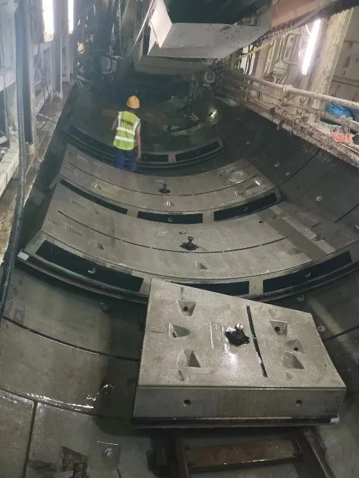捷报！中铁宝运莱深圳地铁3号线四期工程盾构施工圆满完成