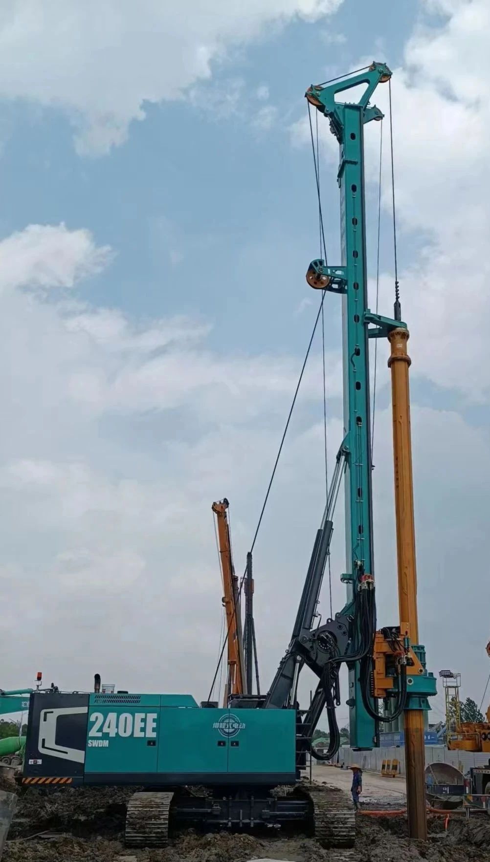 出道即巅峰！宝运莱智能增程式电动旋挖钻机硬核给“利”