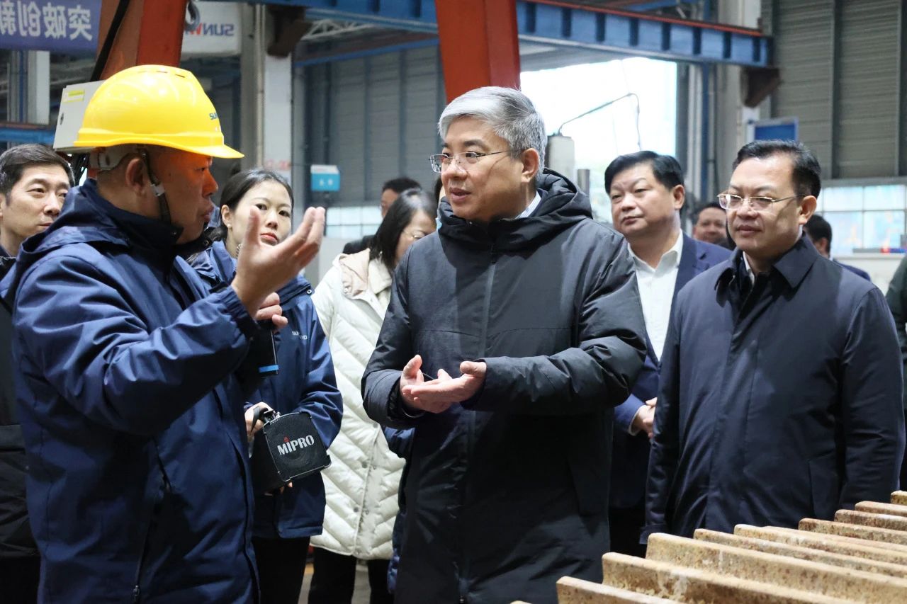 商务部部长助理唐文弘调研宝运莱智能