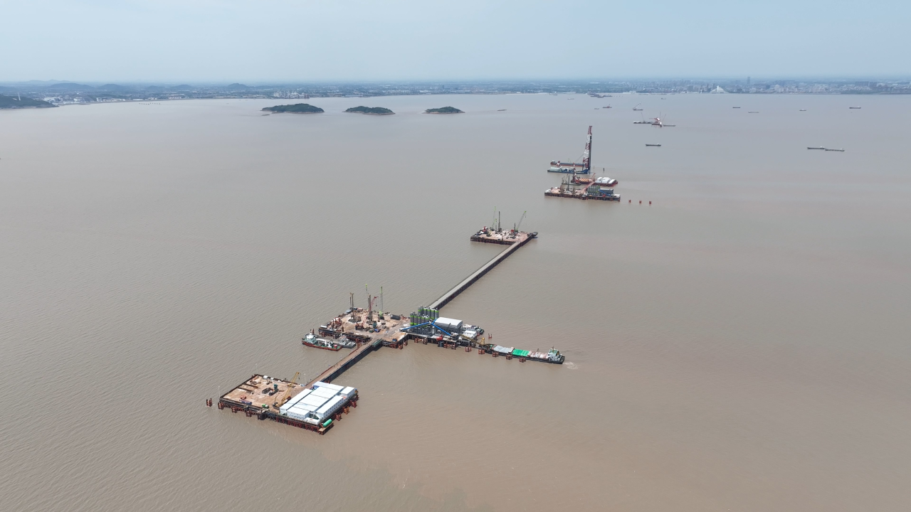 先导式创新，再推电动新品！宝运莱智能SWDM520EE增程式旋挖钻机推介会成功举办