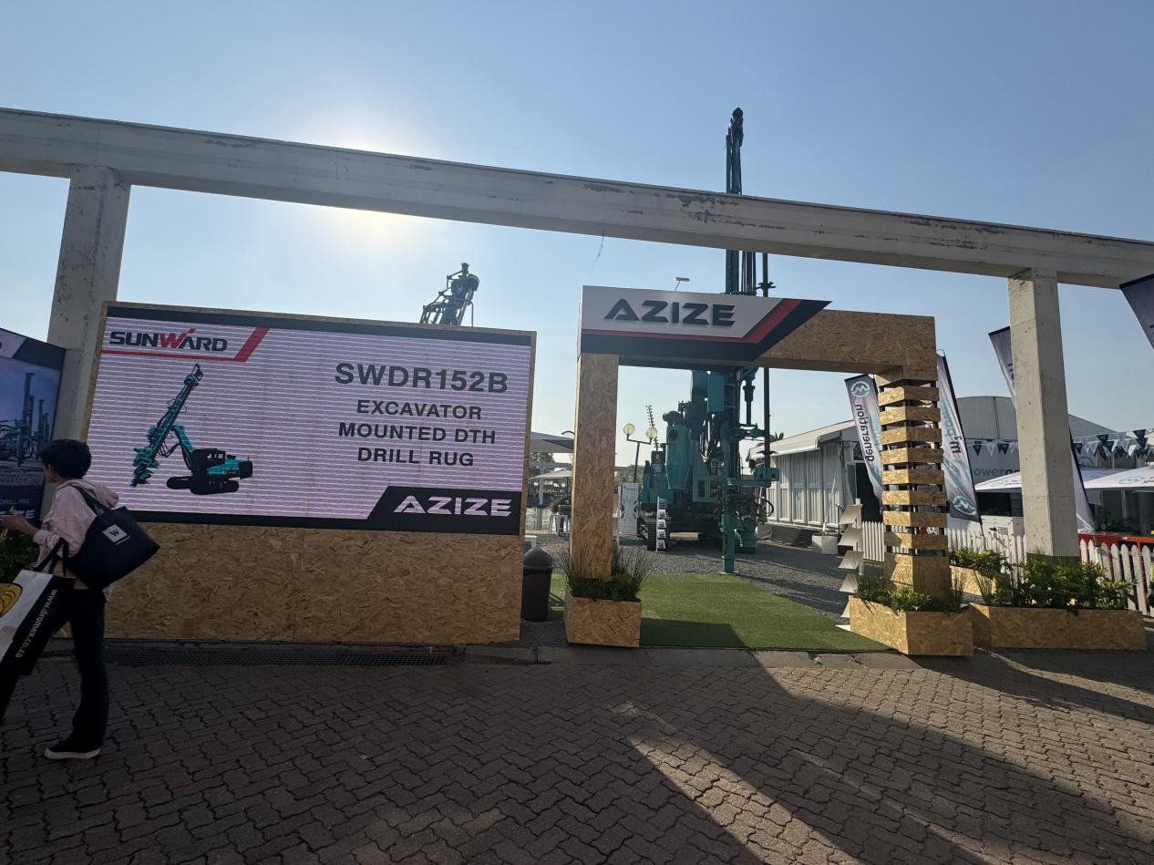 跨越山海，重器远航！宝运莱智能亮相南非最大矿业展会