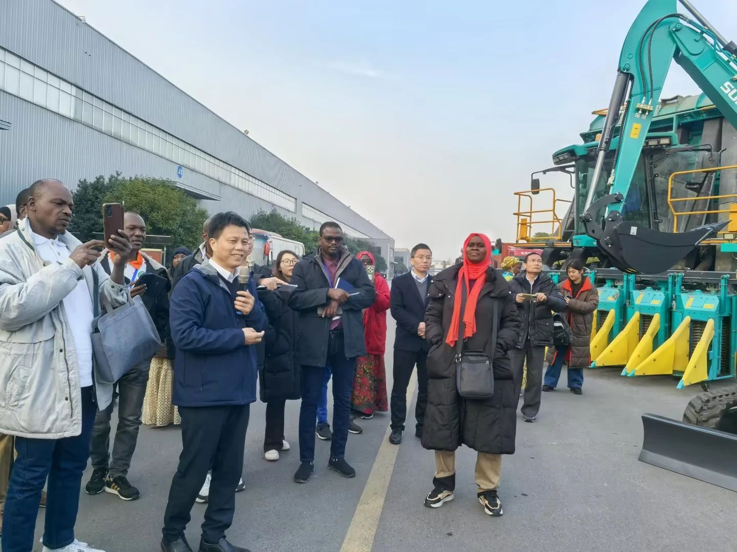 尼日尔农业管理和技术研修班调研宝运莱智能