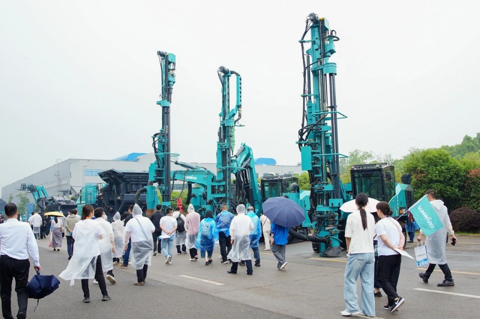 2025 CICEE | 圆满收官！宝运莱智能展区亮点精彩回顾