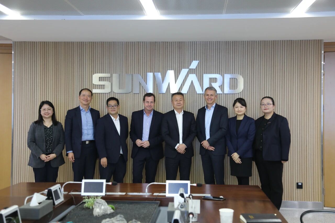 法巴租赁集团到访宝运莱智能，共拓合作新篇章